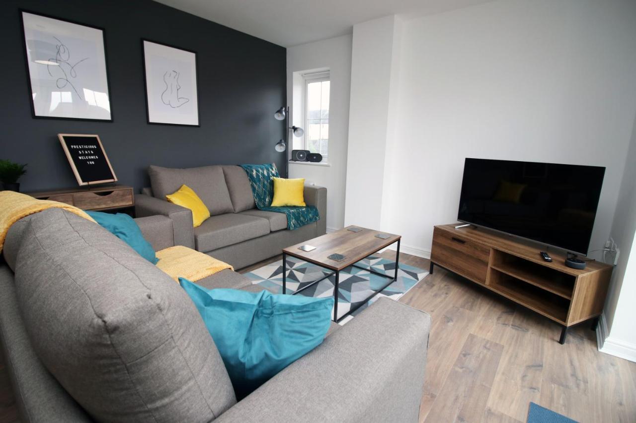Delft - Spacious Home, High Speed Wi-Fi, Free Parking, Terrace Swindon Exterior foto